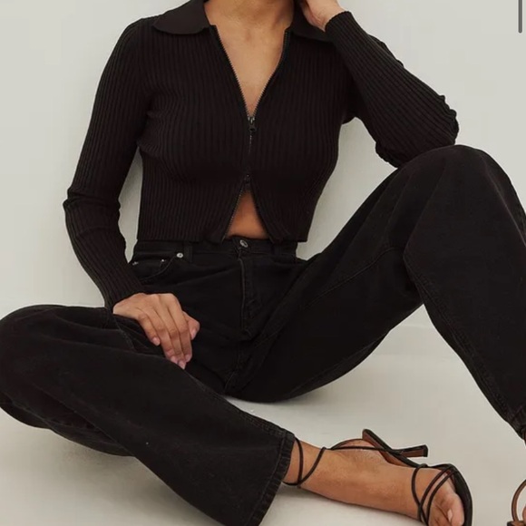 Na-Kd Cropped Two way knitted sweater - Picture 2 of 4